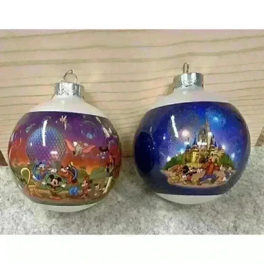 Set of 3 Disney Theme Christmas Ornaments Disneyland Vintage Year 2000 Round